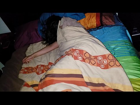 ❤️ Stepson berači svojo mlado mačeho, medtem ko ona spi. ❌ Kvalitetni pornič na porno sl.yourxxxvideos.ru ️❤